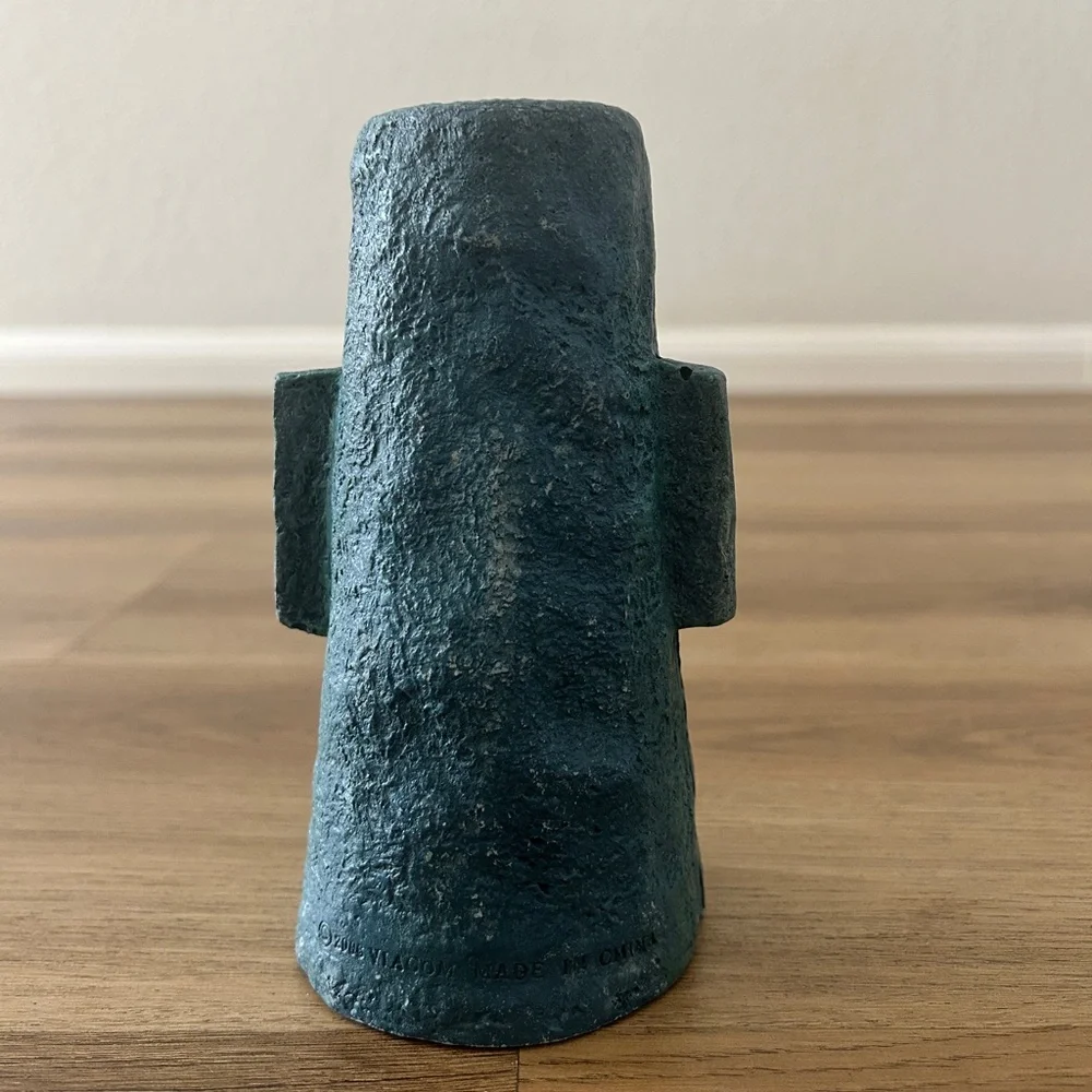 SpongeBob Squidward’s Easter Island Head Aquarium Decoration- EUC